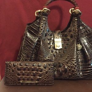 Brahmin Melbourne Wallet